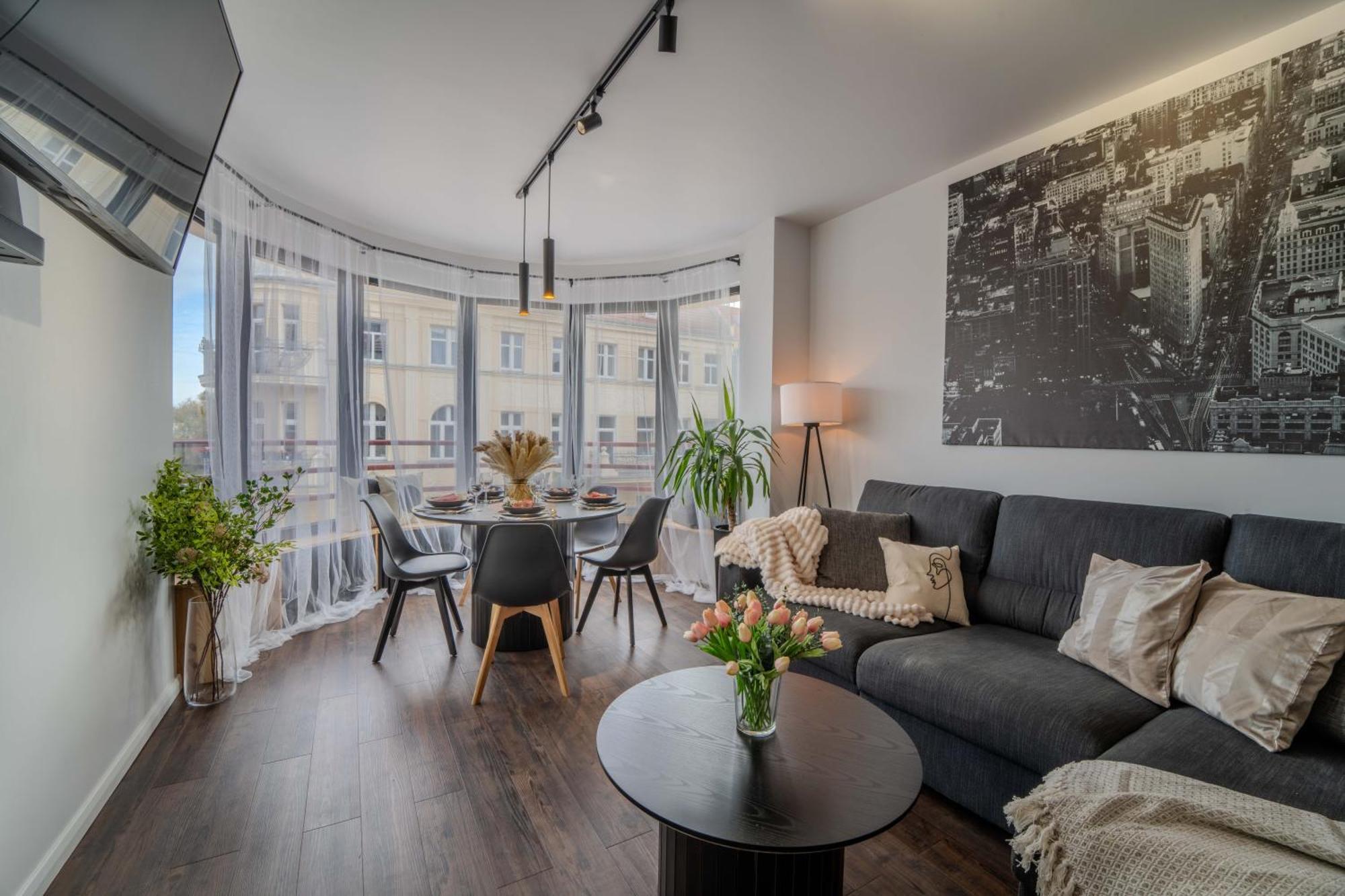 New Large Modern Apartment - City Center - 60M2 - Lift - Parking Wroclaw Dış mekan fotoğraf