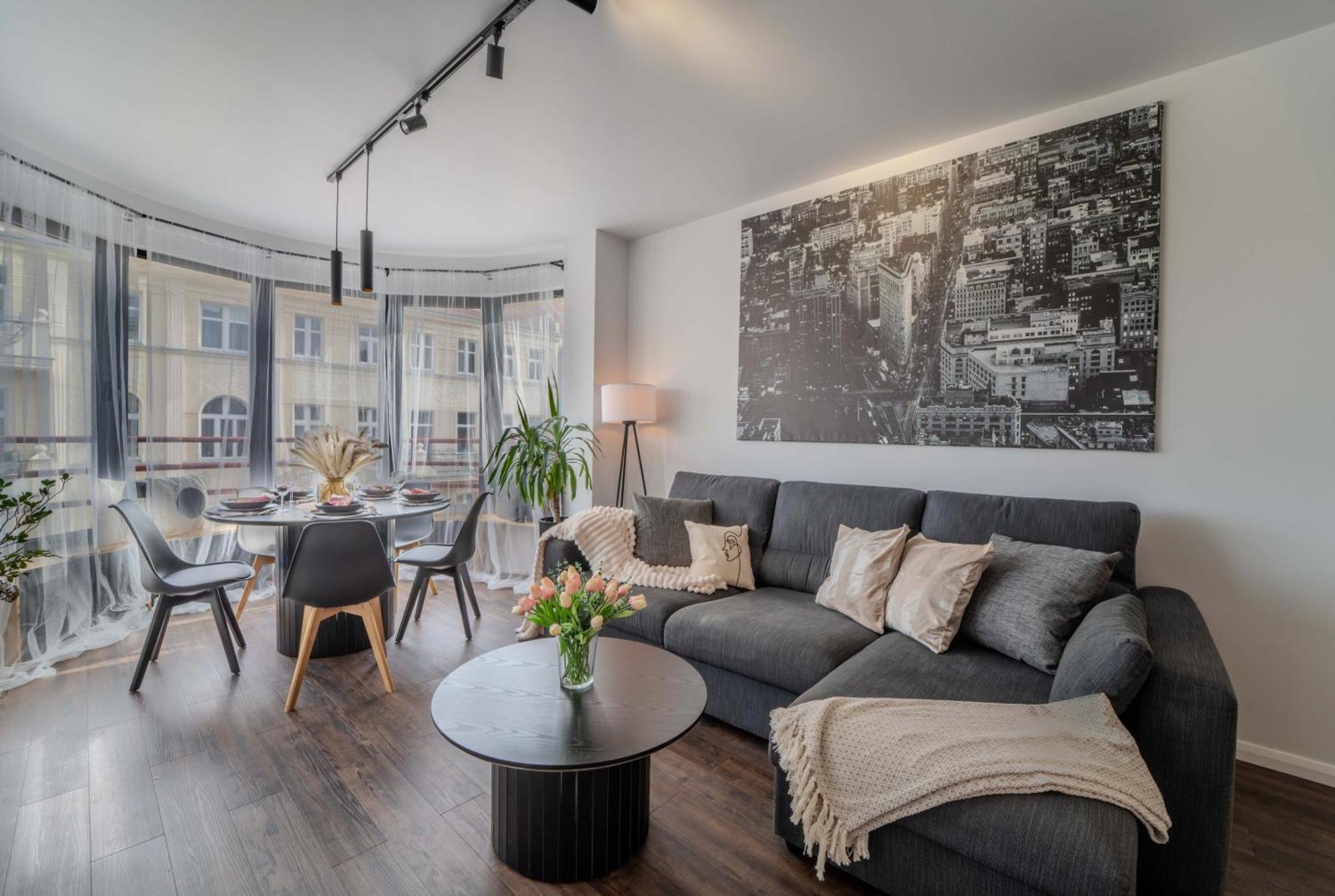 New Large Modern Apartment - City Center - 60M2 - Lift - Parking Wroclaw Dış mekan fotoğraf