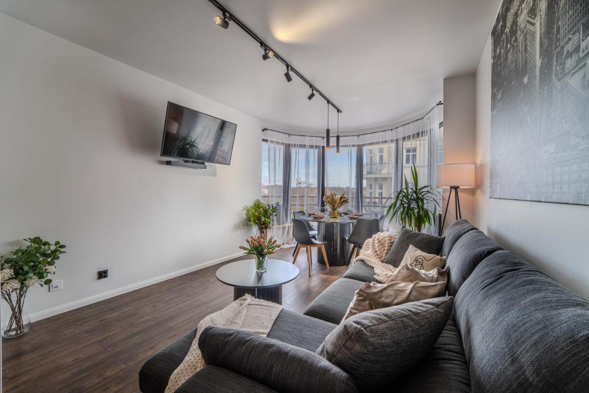 New Large Modern Apartment - City Center - 60M2 - Lift - Parking Wroclaw Dış mekan fotoğraf