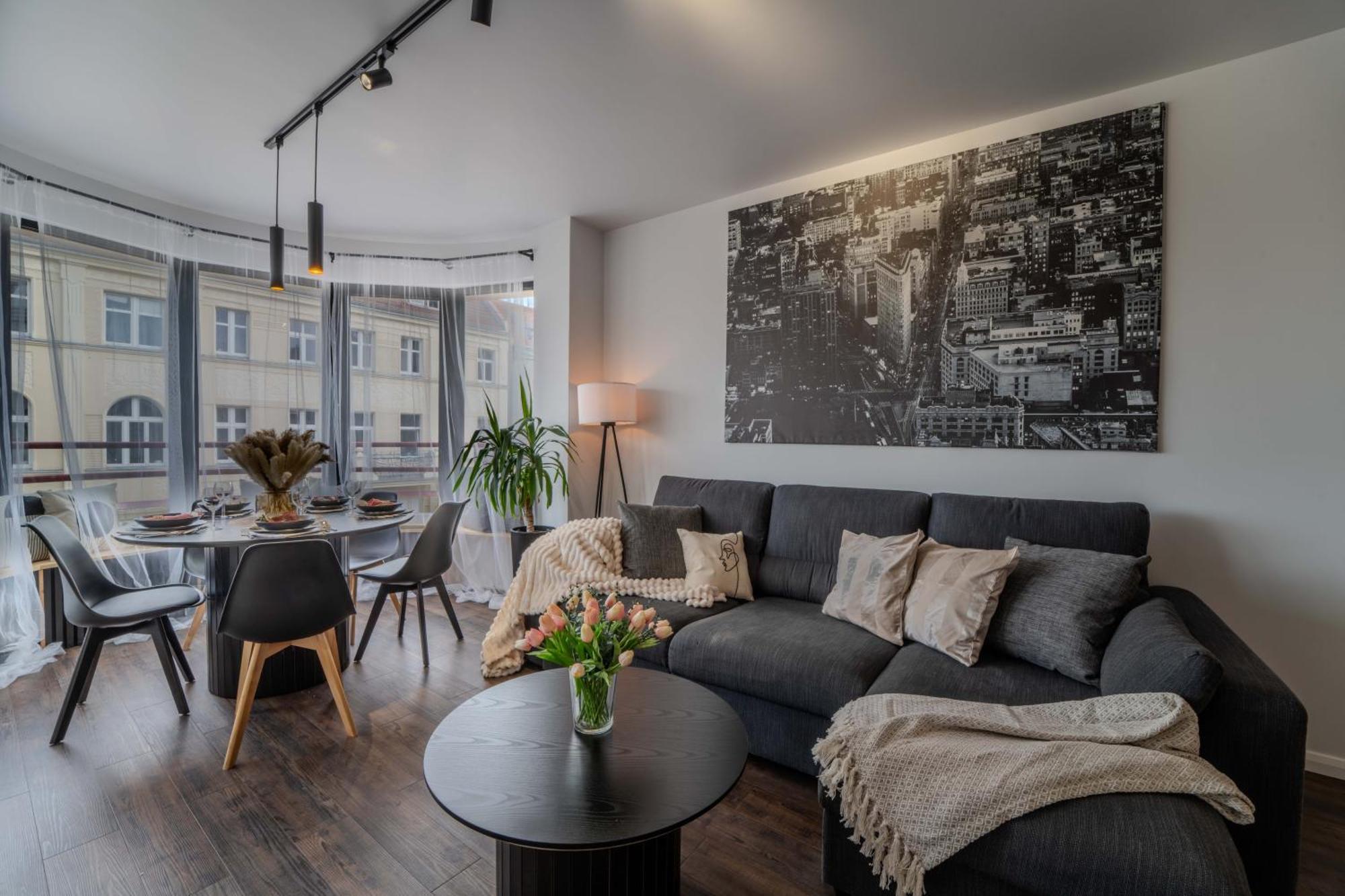 New Large Modern Apartment - City Center - 60M2 - Lift - Parking Wroclaw Dış mekan fotoğraf